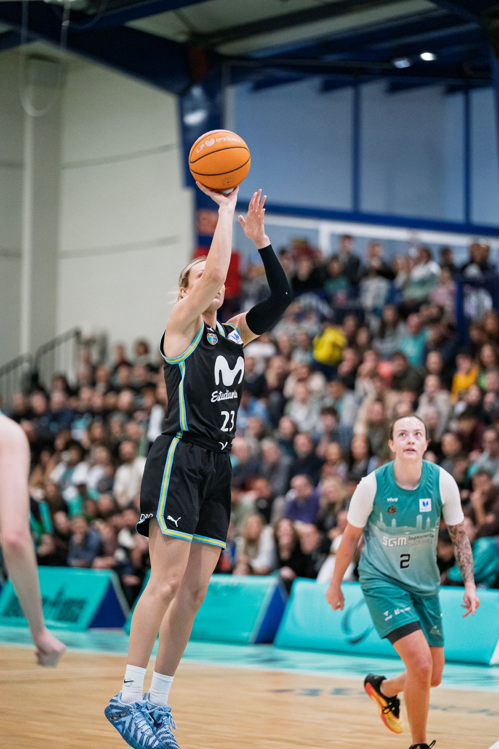 El CAB Estepona se va al parón tras caer ante el Estudiantes (72-80)