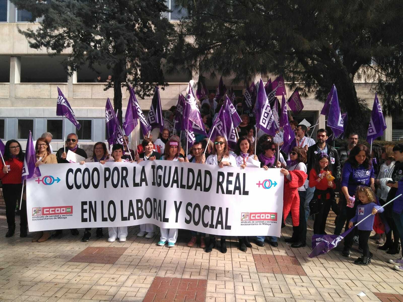 Concentración ante el Materno.