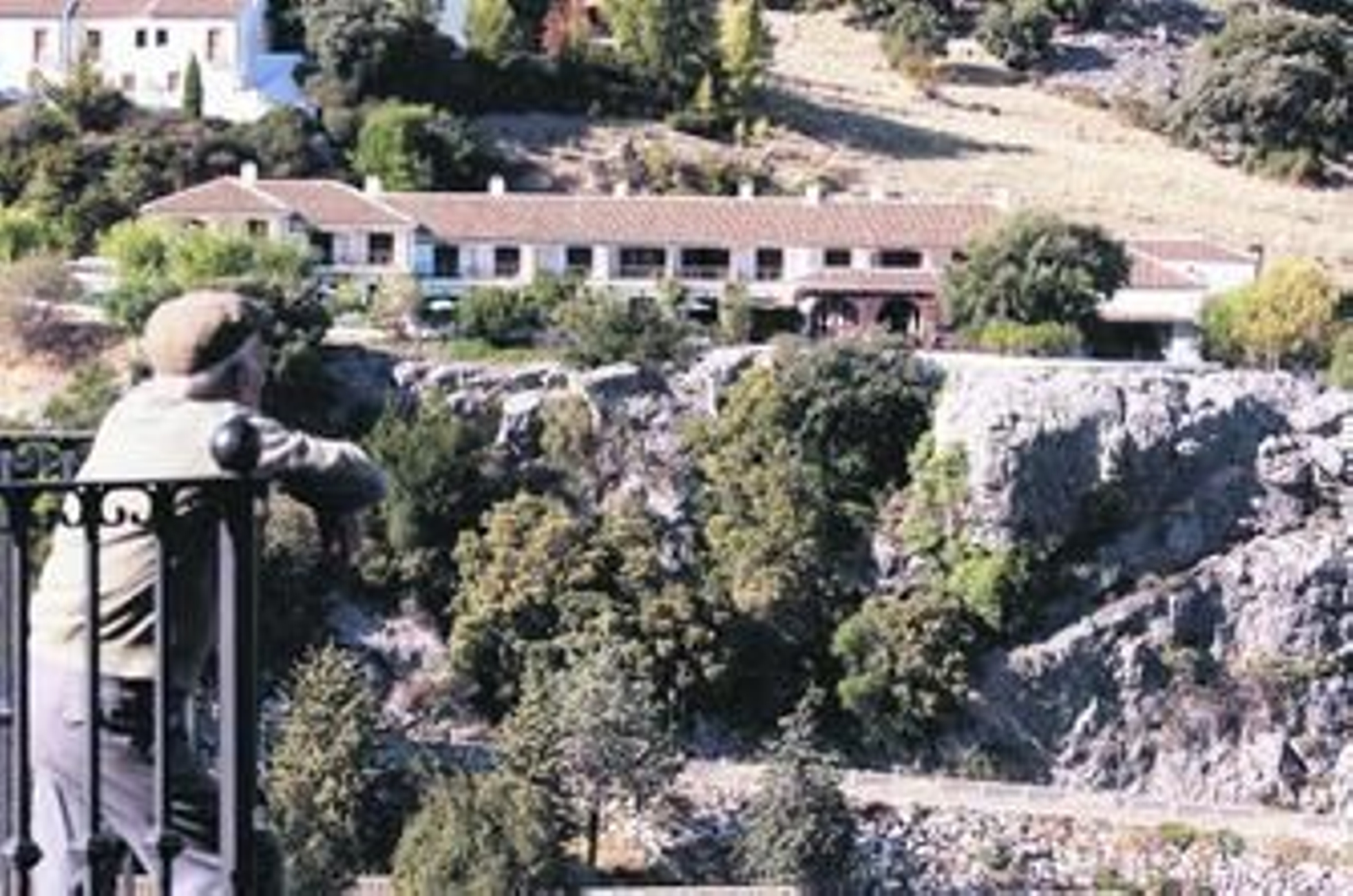 La Villa Turística de Grazalema, ayer, vista desde uno de los miradores del pueblo.