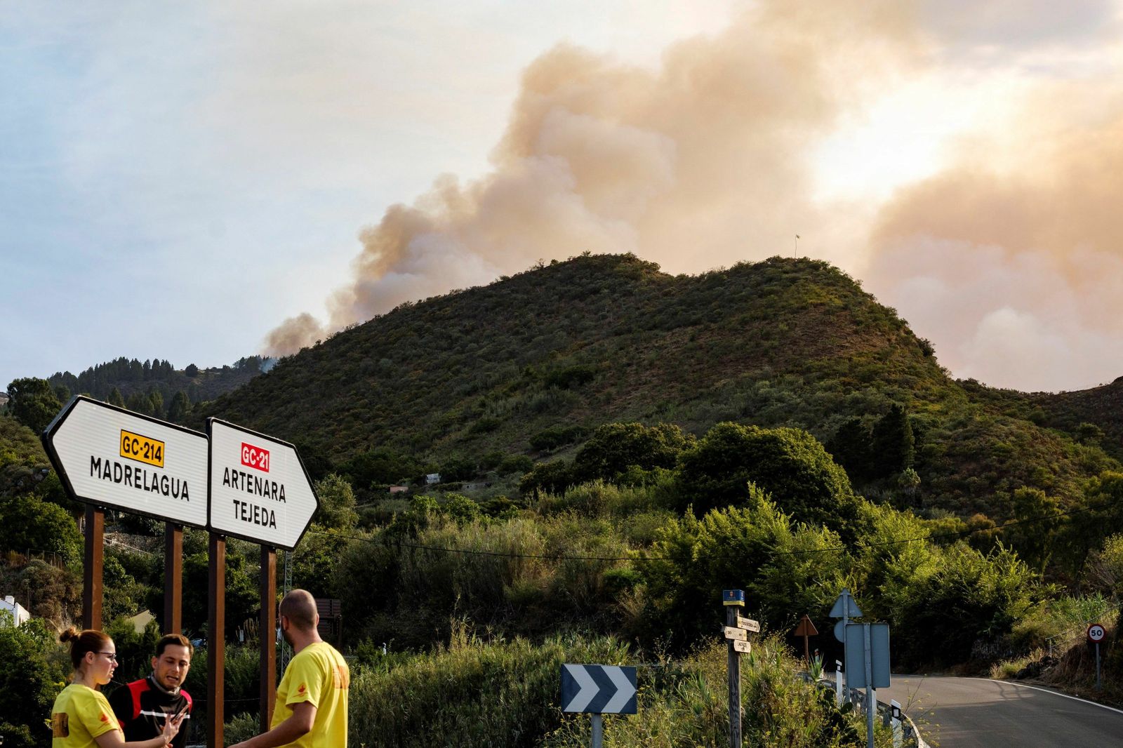 Las imágenes del incendio forestal en Gran Canaria.