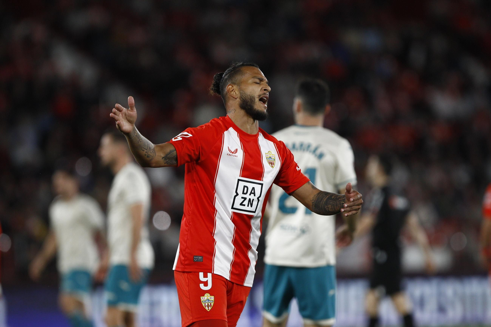 Las mejores imágenes del partido de fútbol U.D. Almería-Córdoba C.F.