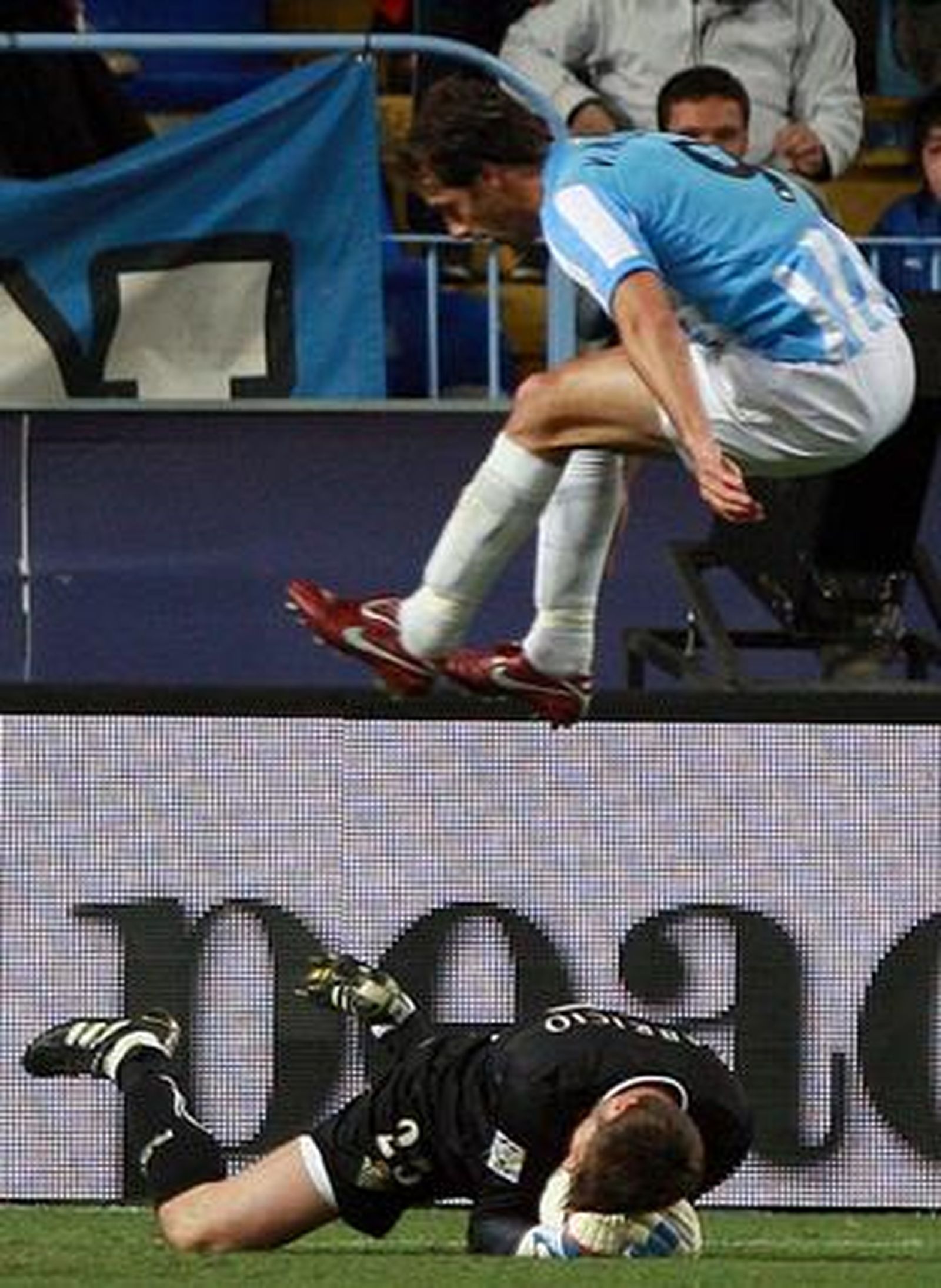 El Betis vence al Málaga en La Rosaleda (0-2). / EFE