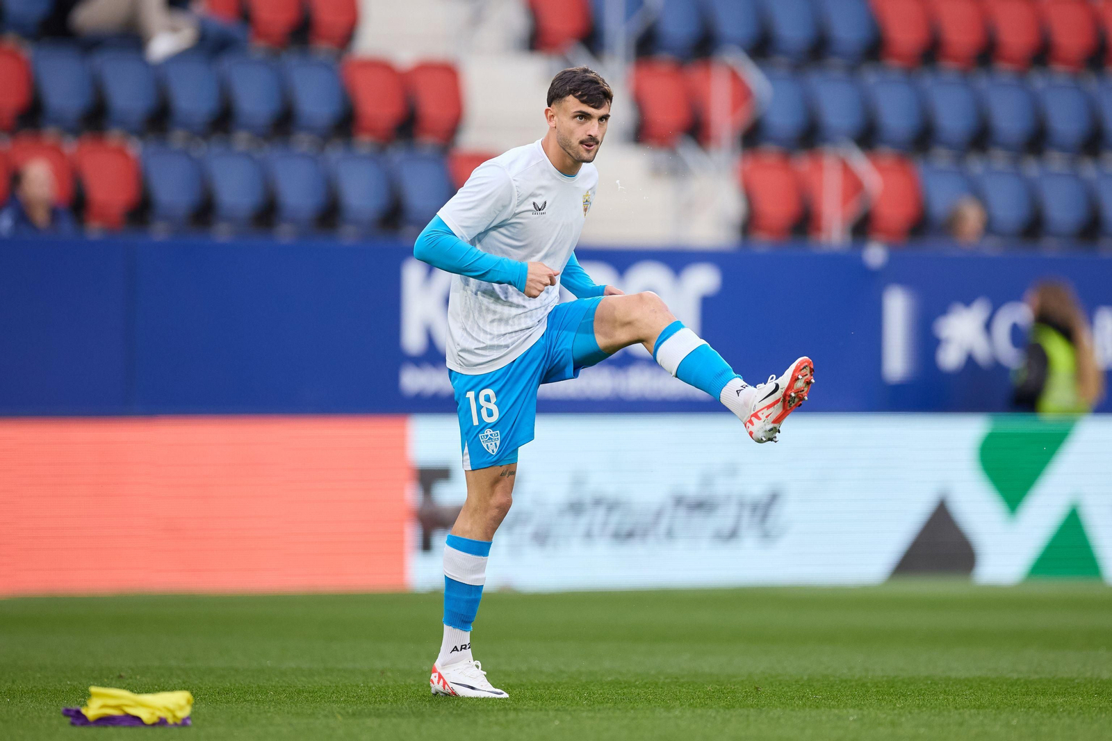 Pubill durante un calentamiento