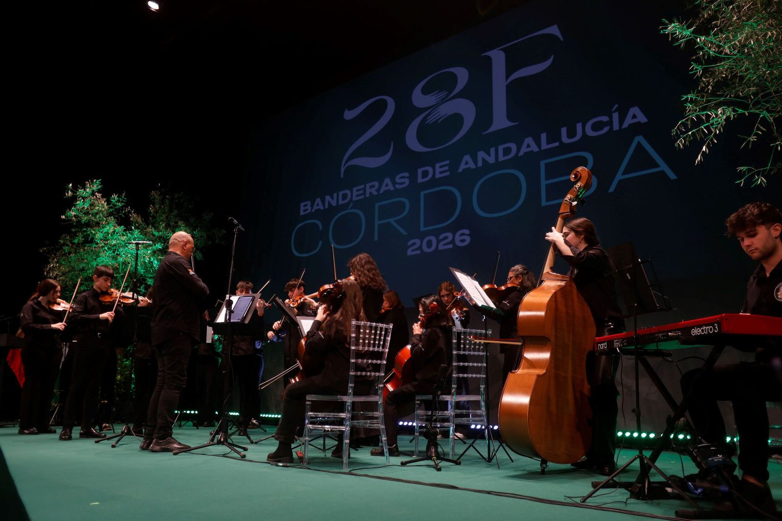 La entrega de las Banderas de Andalucía por el 28F en Córdoba, en imágenes