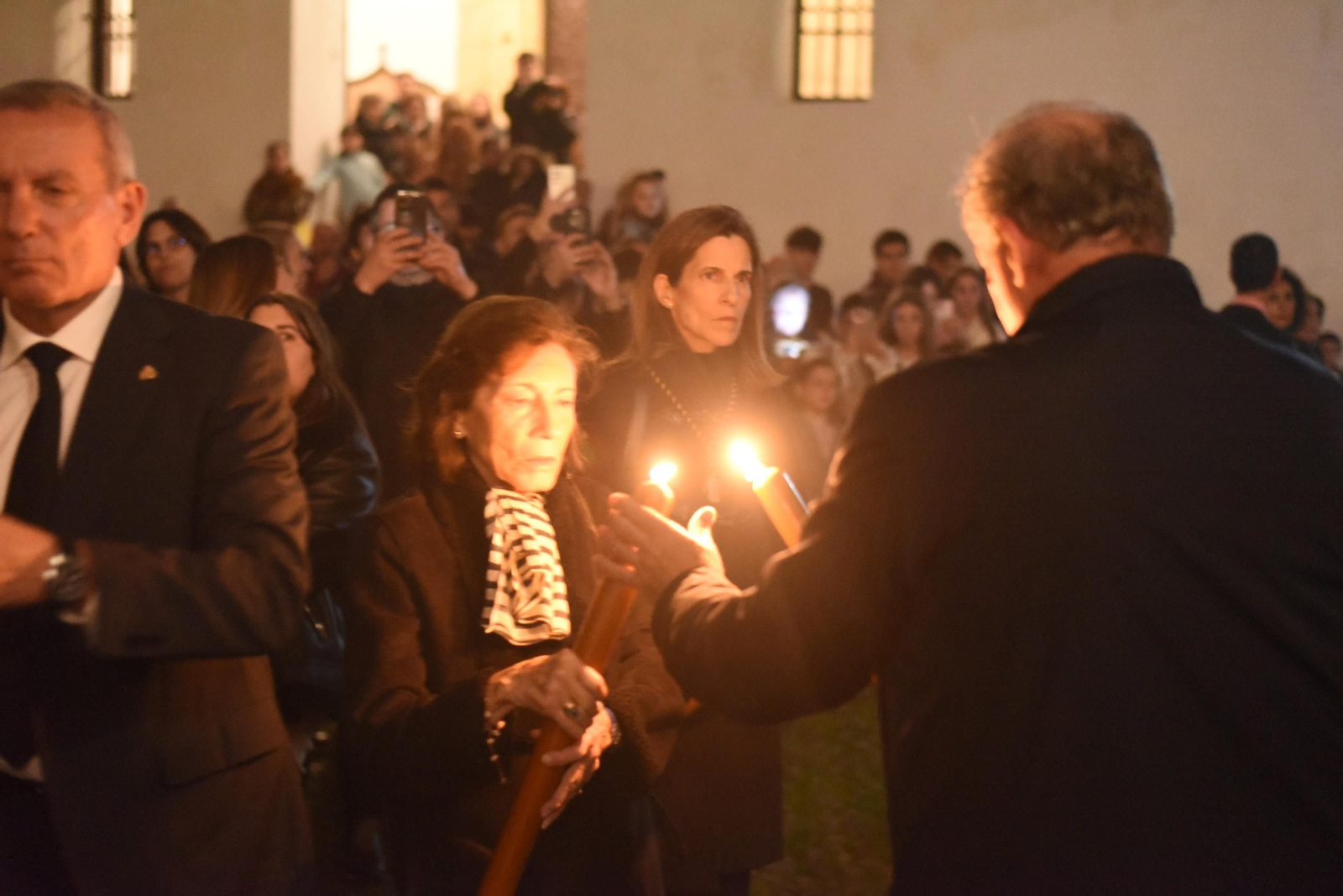 Las mejores imágenes del vía crucis del Cristo de la Clemencia en Córdoba