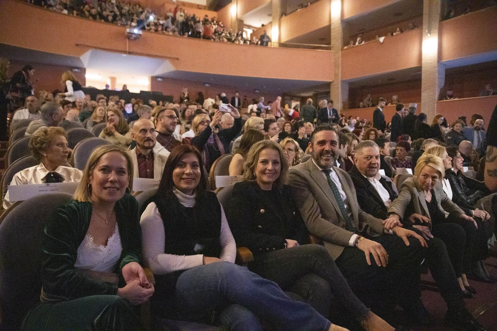 El estreno en Almería del largometraje documental "Concha Robles", en imágenes