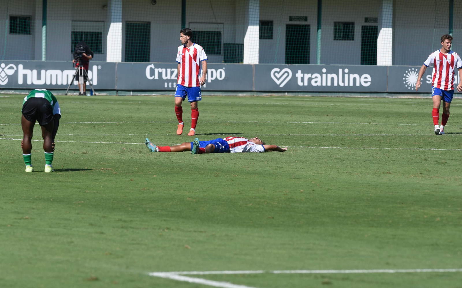 Las mejores fotos del Betis Deportivo - Algeciras CF de Primera Federación