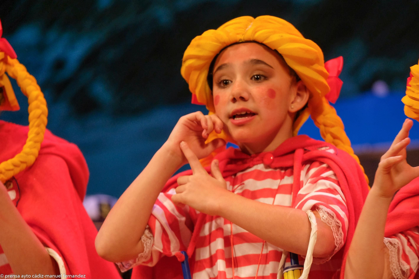 Chirigota Pa roja, roja nosotras.