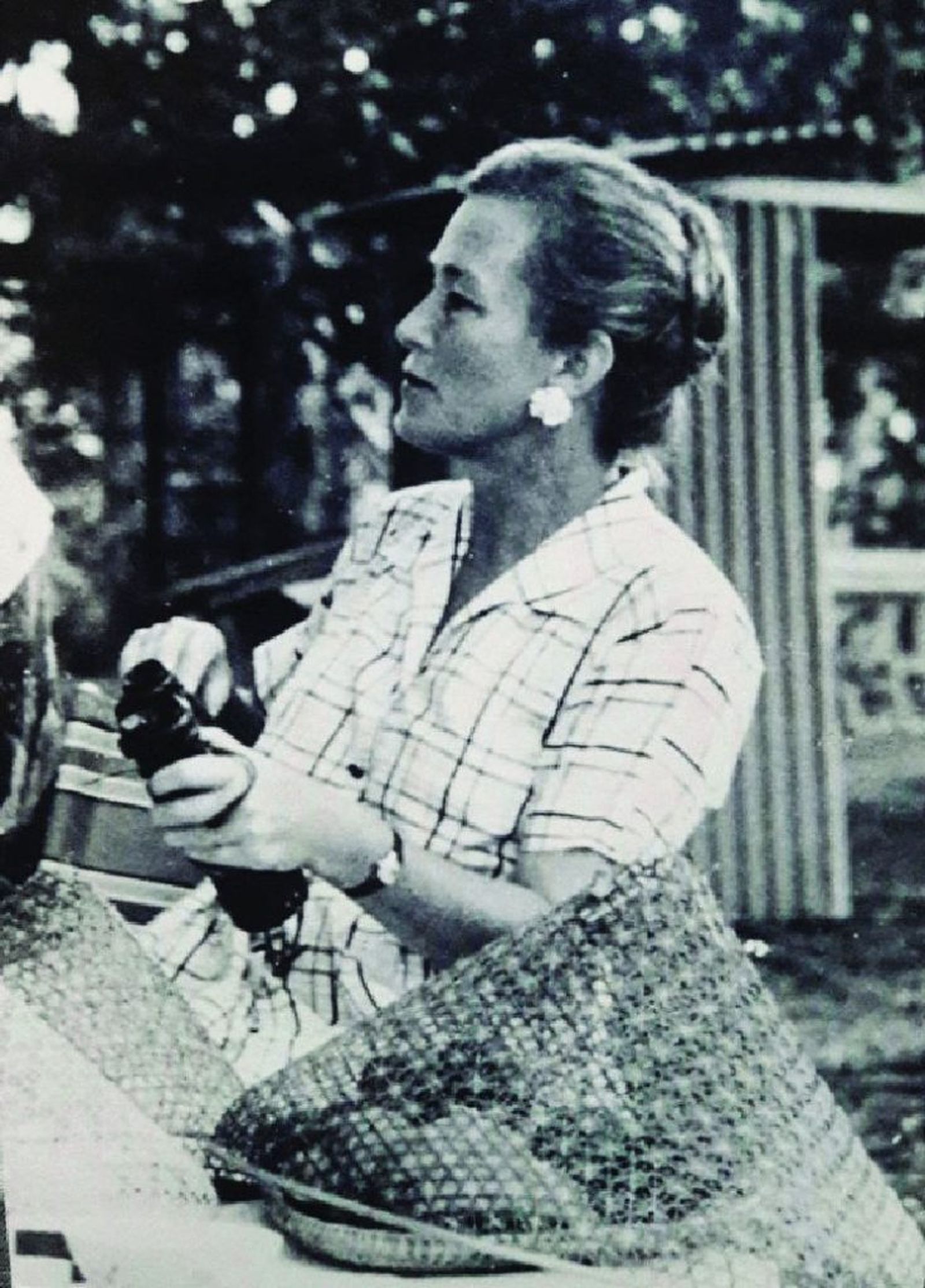 Betty Molesworth en el Jardín Botánico de Singapur (1961).
