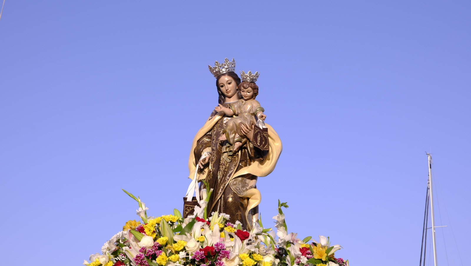 Procesión marinera  de la Virgen del Carmen en Aguadulce