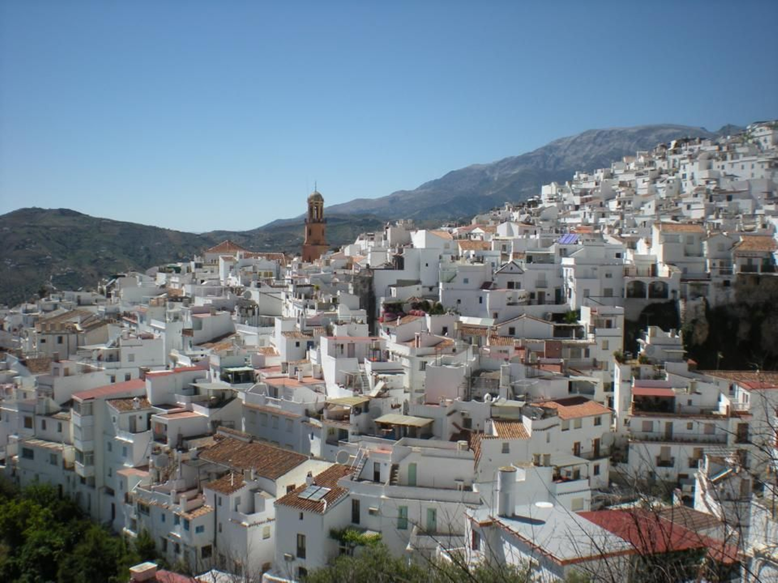 Cómpeta (Málaga): 688 votos