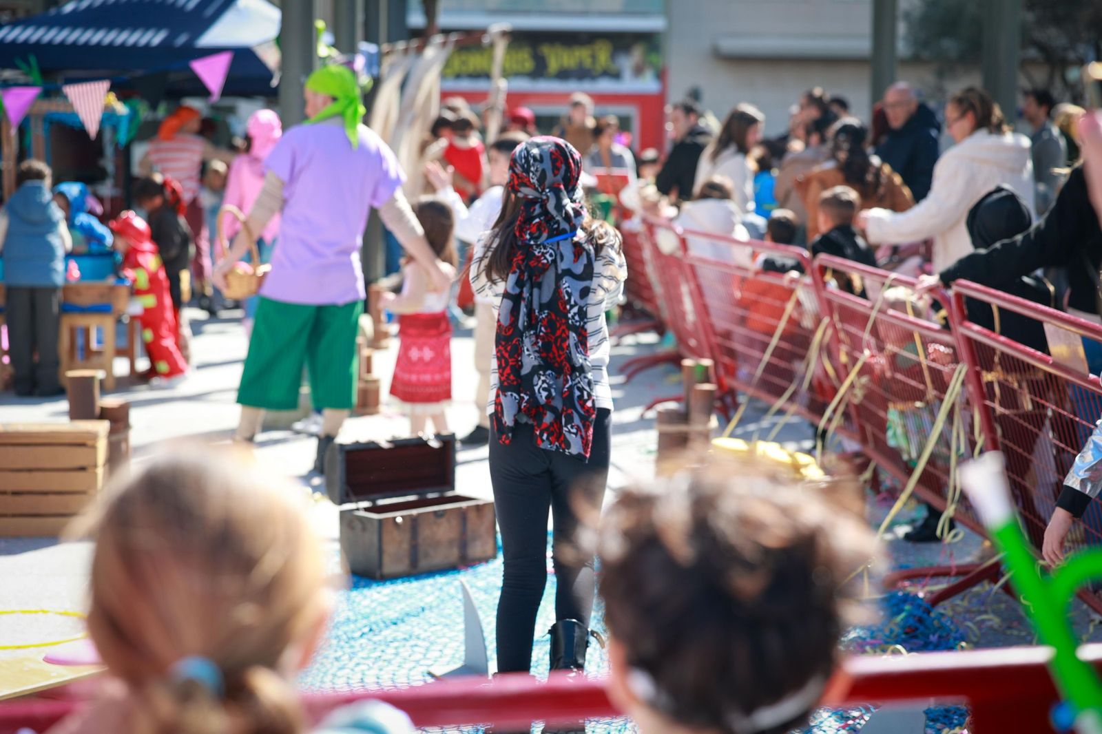 Las mejores imágenes del primer Sábado de Carnaval en Cádiz 2026