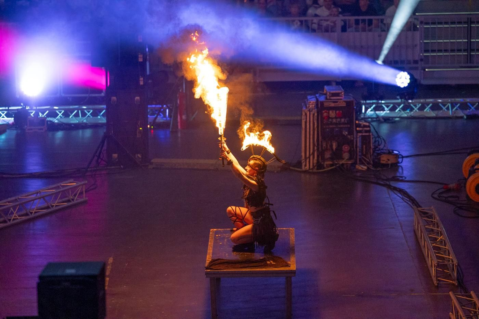 En imágenes: el Soloflow Freestyle enamora en Jaén con acrobacias y espectáculo en estado puro