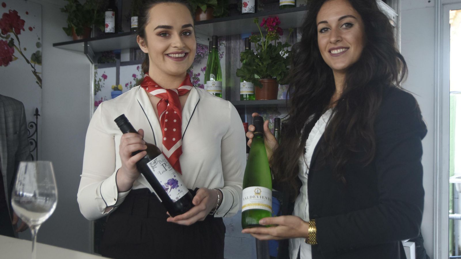 Trabajadoras de la bodega Los Patios Montilla Moriles.