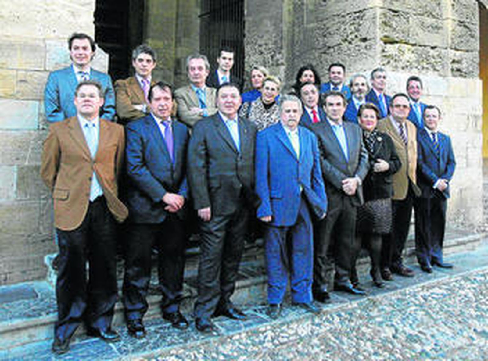 Sanmiguel, junto al resto de integrantes de la candidatura que optará a la presidencia de la Agrupación.