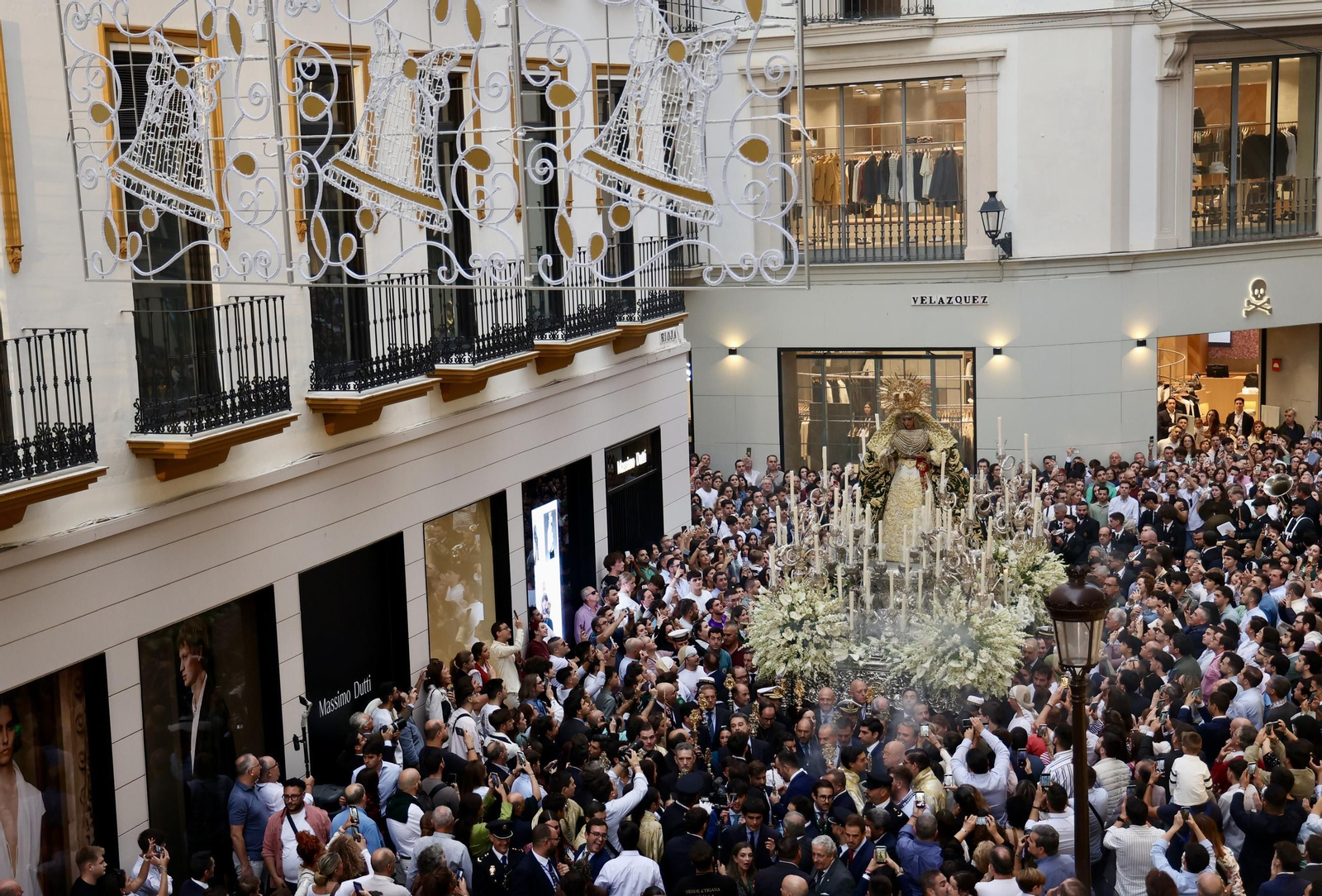 Regreso de la Esperanza a Triana
