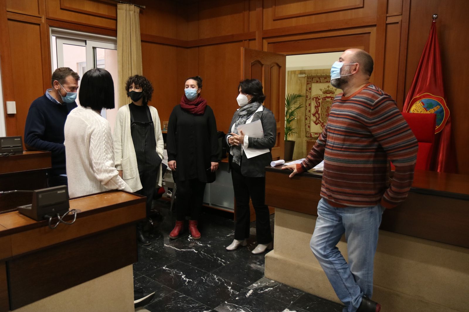 Integrantes de la Red Cohabita, antes de la rueda de prensa.