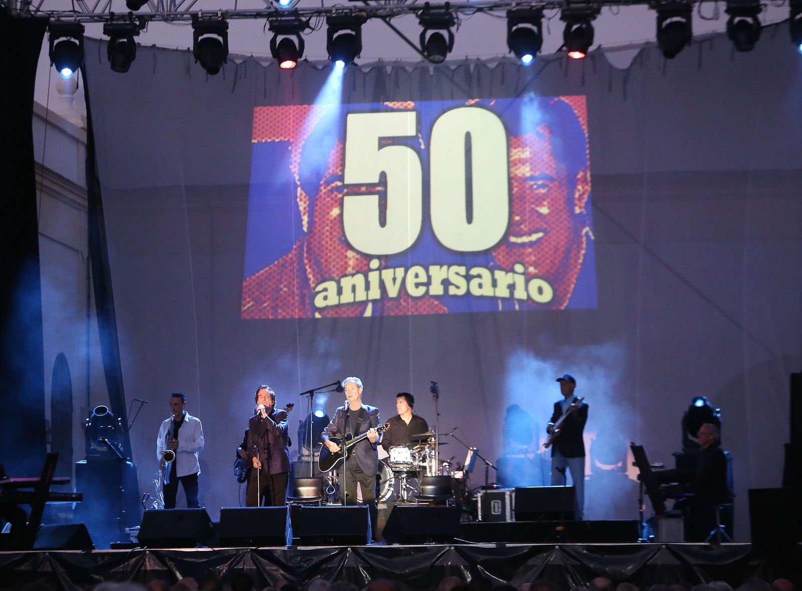 Un momento de la actuación el pasado viernes por la noche del ‘Dúo Dinámico’
