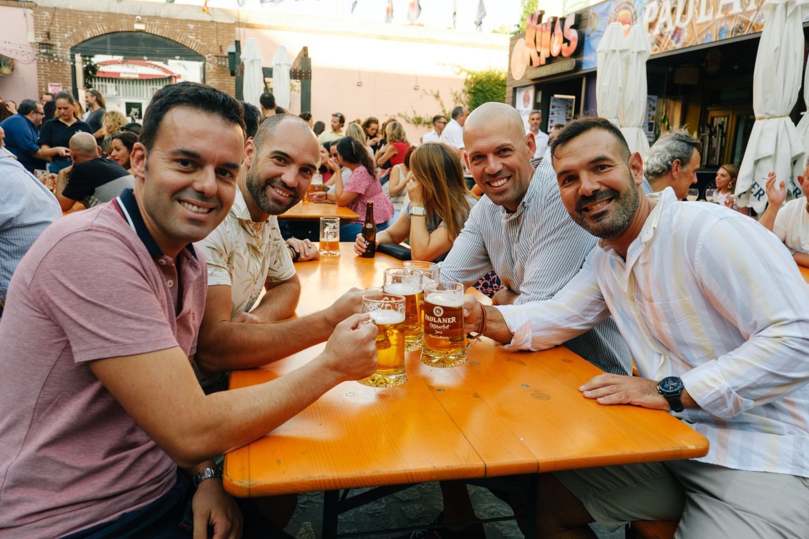 Búscate en el OktoberFest de Plaza Canterbury del viernes día 29 de septiembre