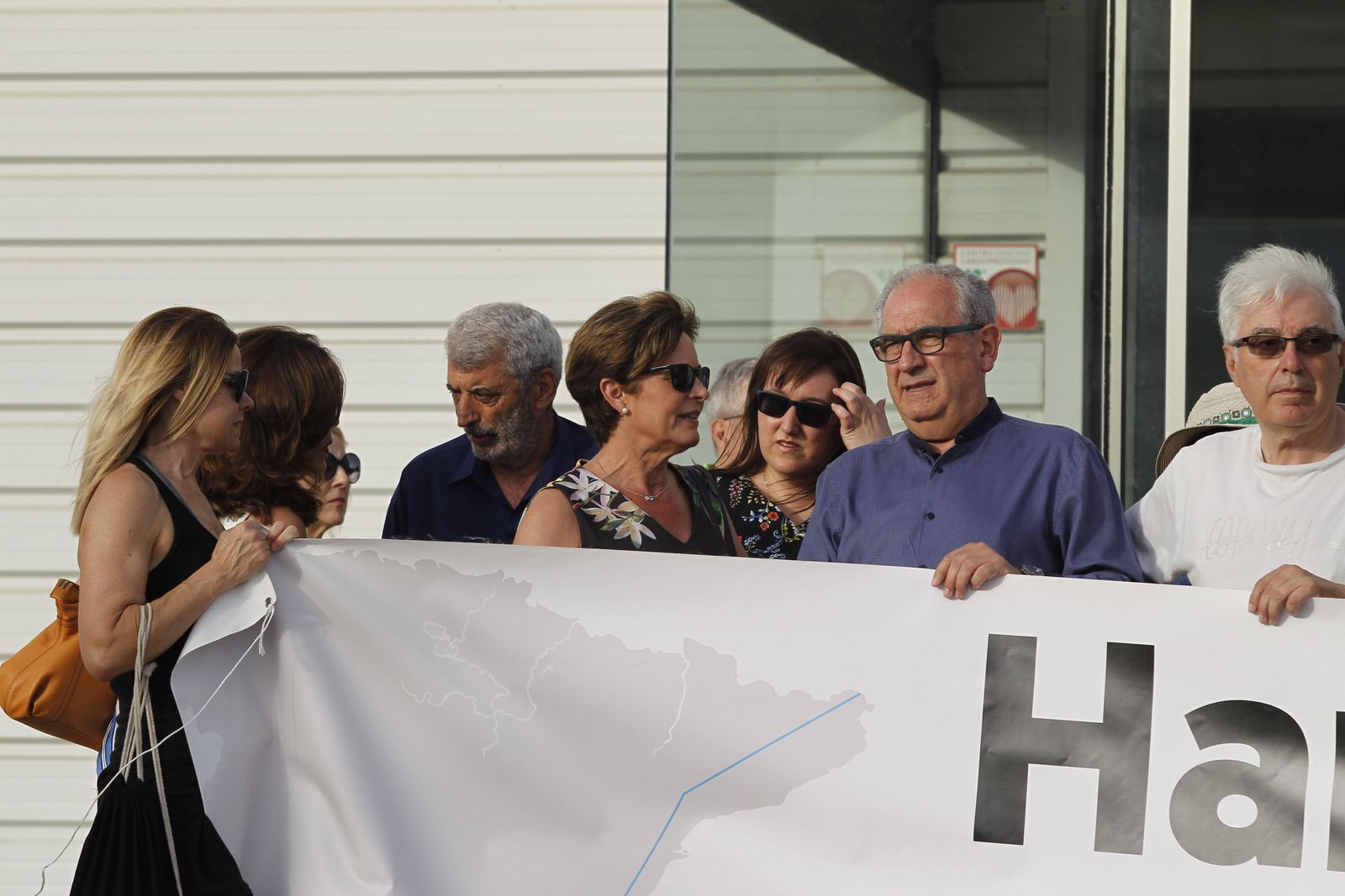 Fotogalería manifestación Mesa del Ferrocarril de Almería