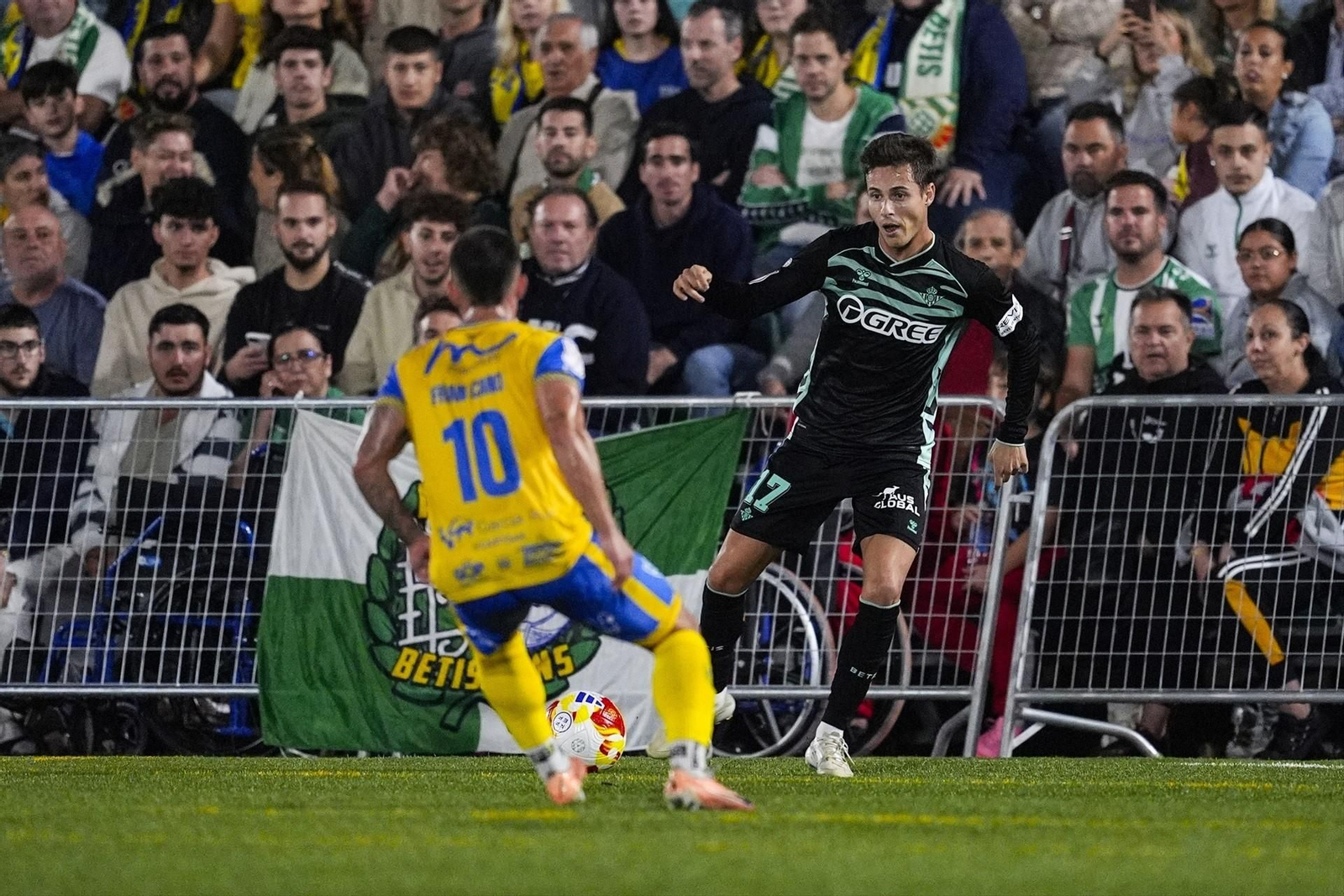 Las mejores fotos del paso del Betis por Palma del Río en la Copa del Rey