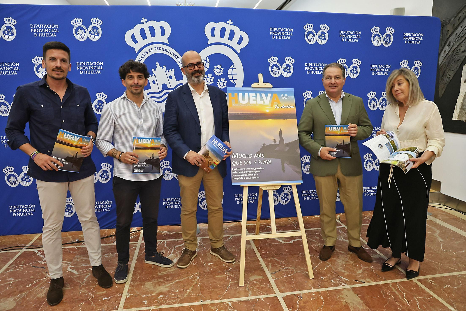 Imágenes de la presentación de la revista de Turismo "Huelva Tu Destino"