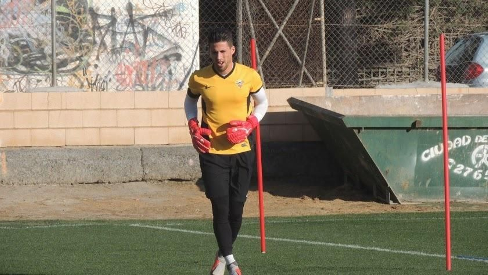 Jero, nuevo portero del Almería B