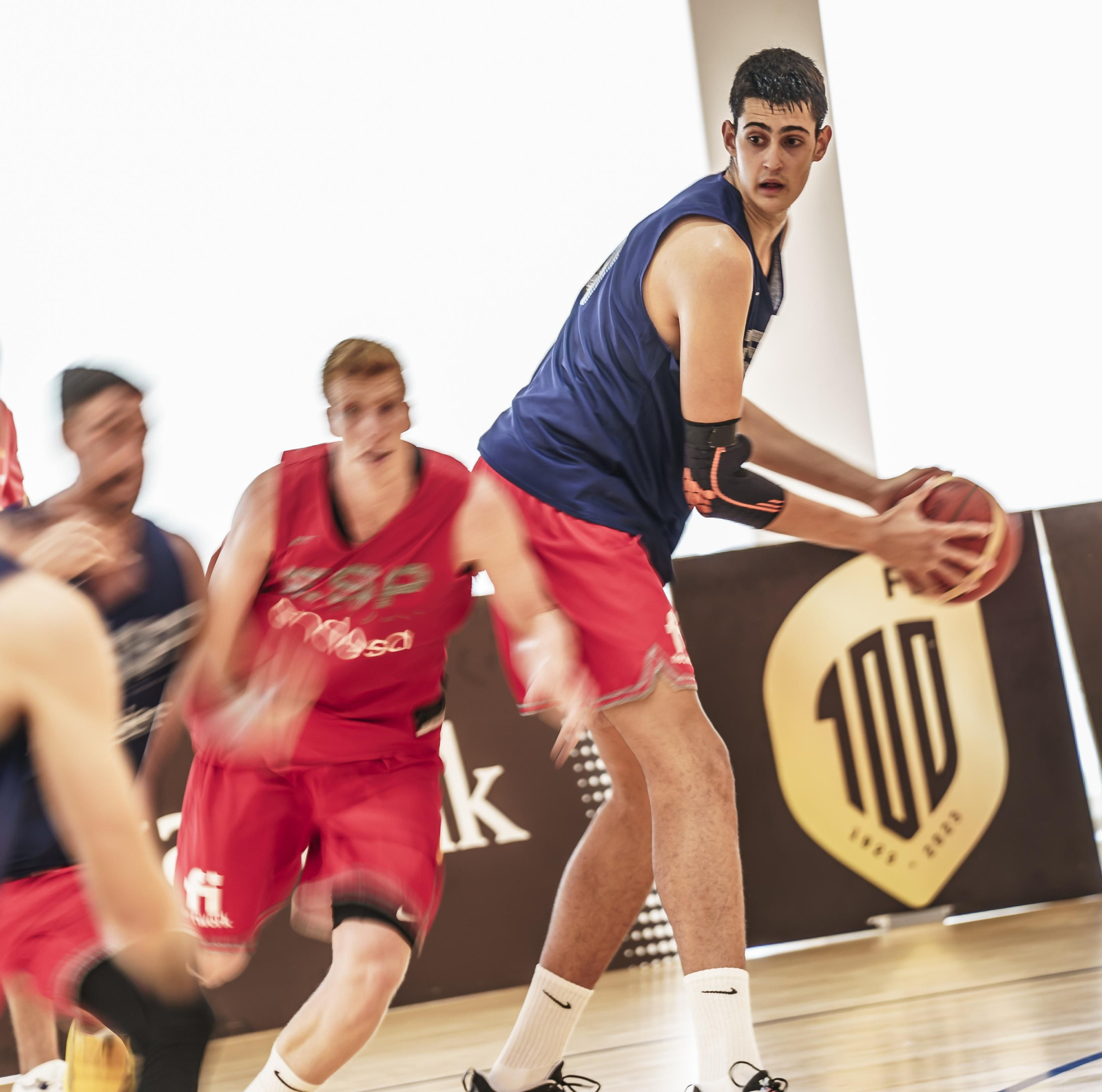 Sesión de la selección española en The Embassy