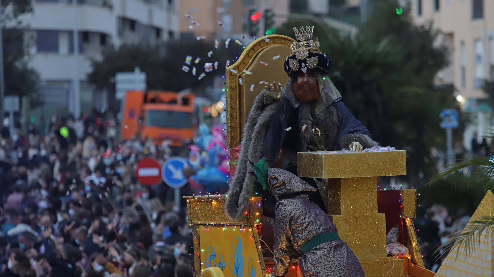Fotos de la cabalgata de los Reyes Magos en Algeciras