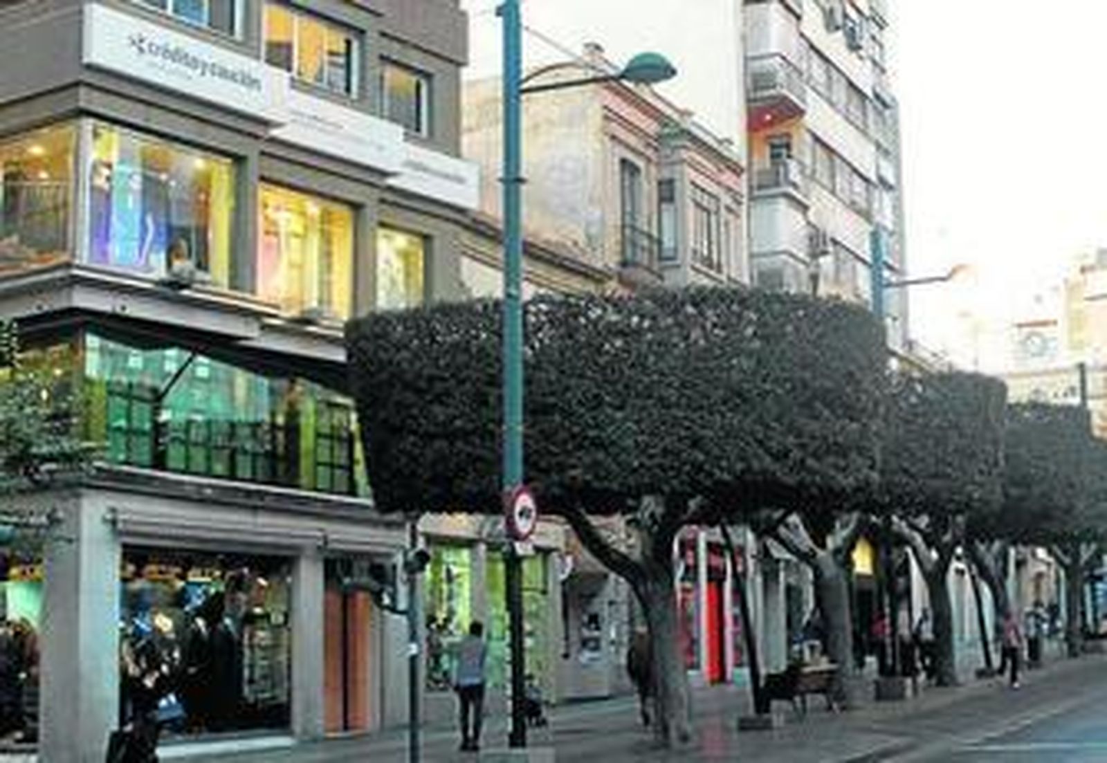 Oficina de Crédito y Caución en el Paseo de Almería.