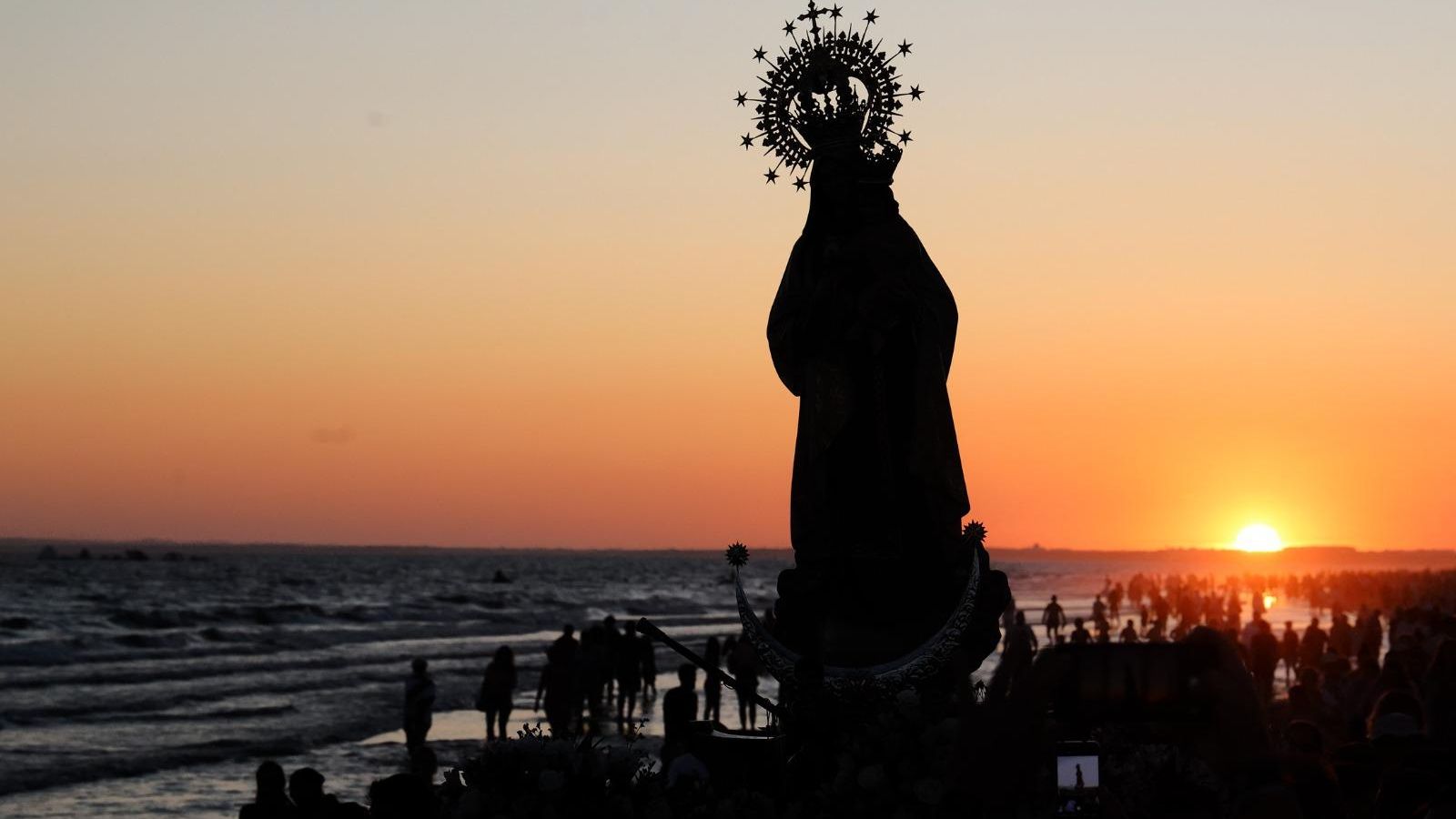 Procesión de la Virgen del Carmen en Punta Umbría. Procesión de la Virgen del Carmen en Punta Umbría.