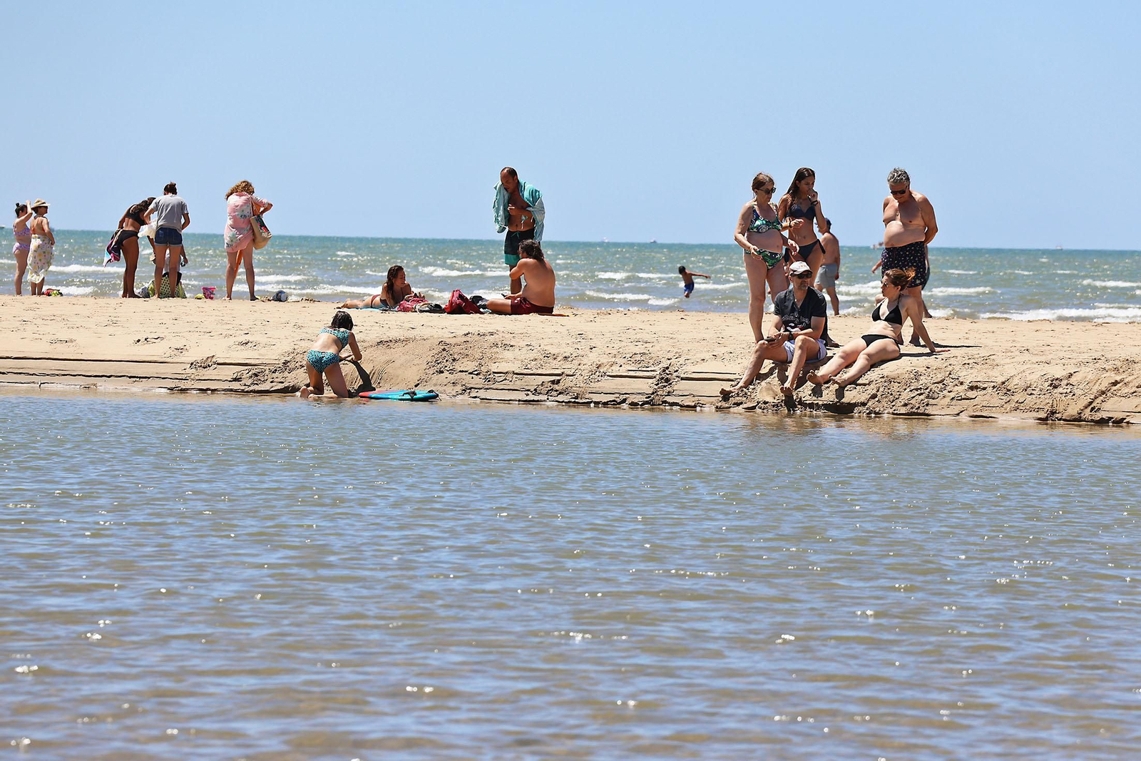 Las imágenes del domingo de playa en Huelva