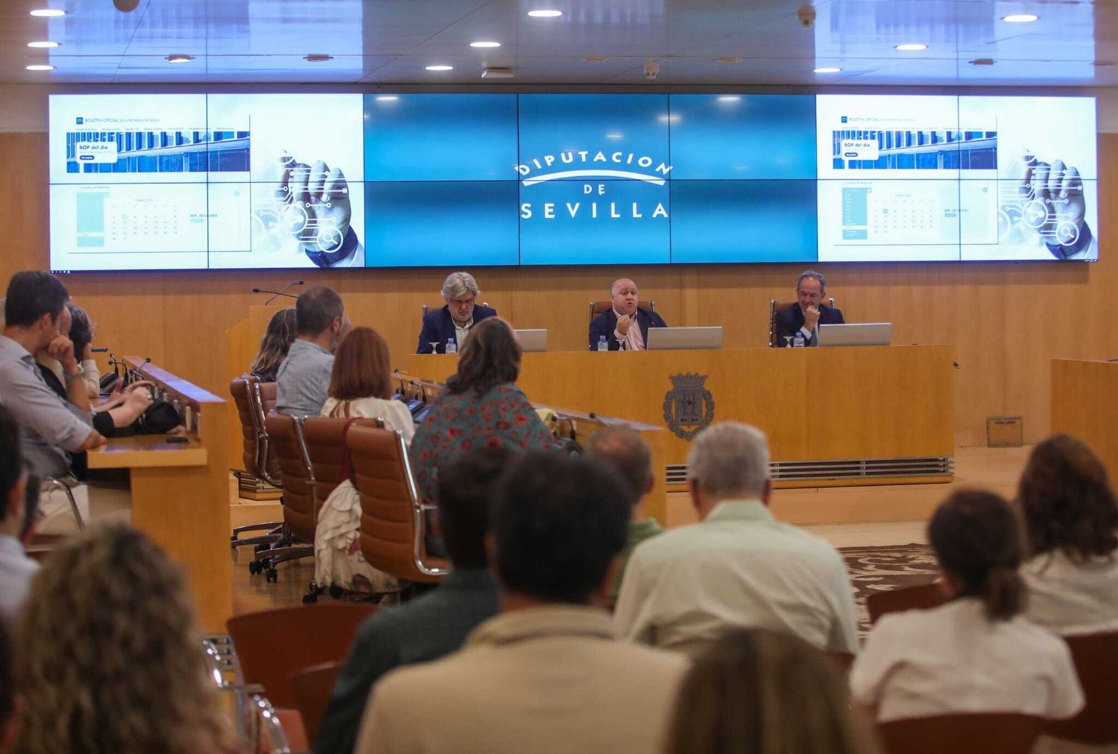 Instante de la presentación del nuevo BOP.