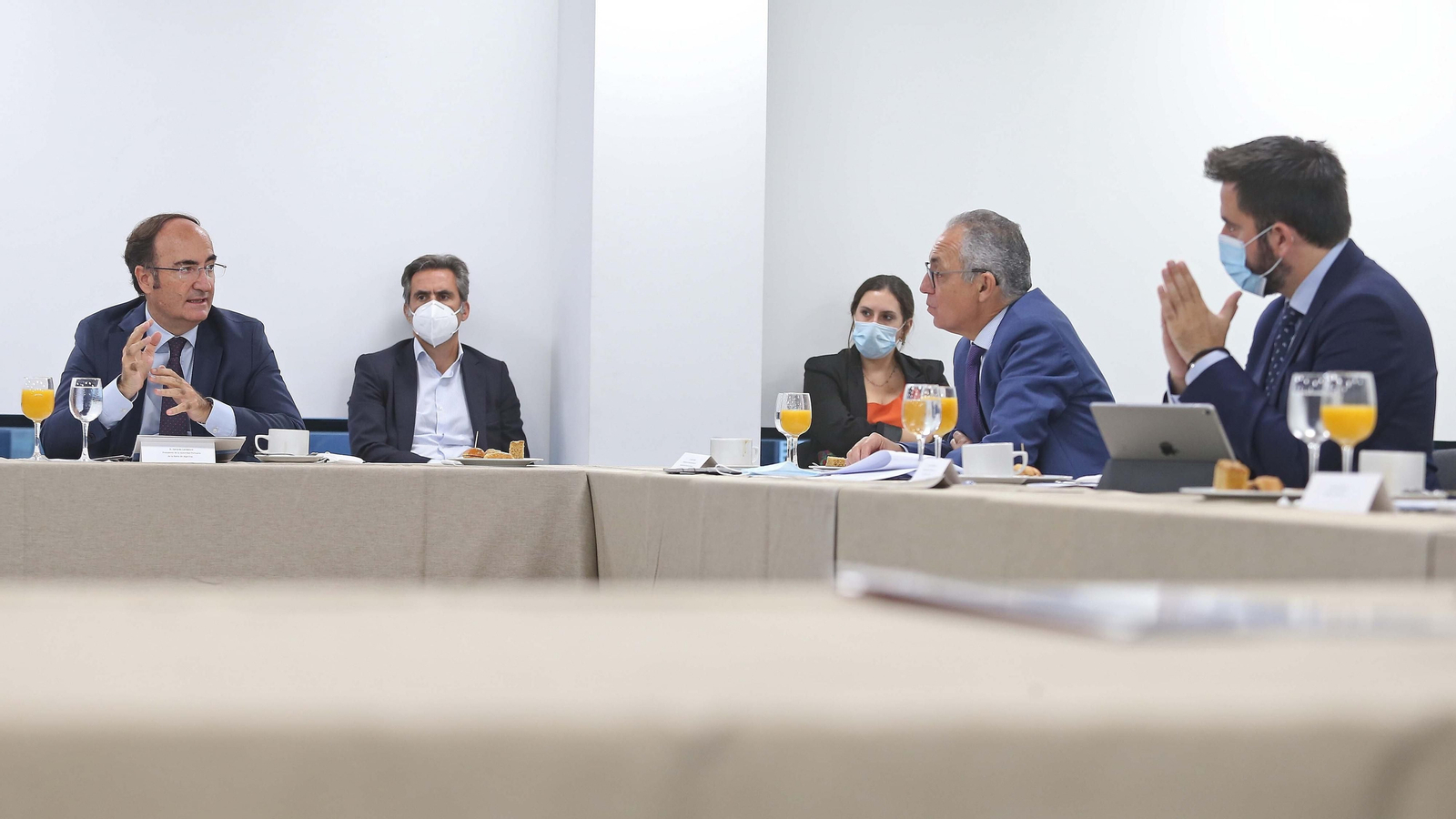 Fotos del Desayuno de redacción de Europa Sur: "Recinto fiscal Bahía de Algeciras, la oportunidad de la comarca"