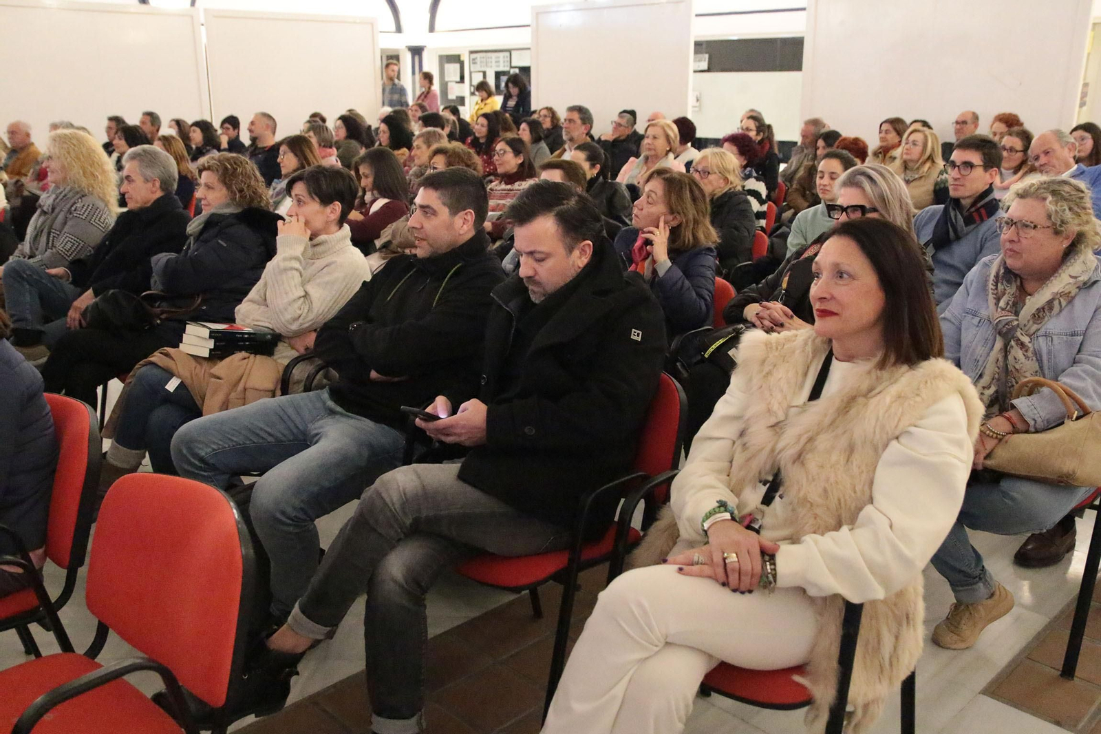 'Mojácar, Espacio Literario' se estrena con Carmen Mola y su novela 'Las Madres'