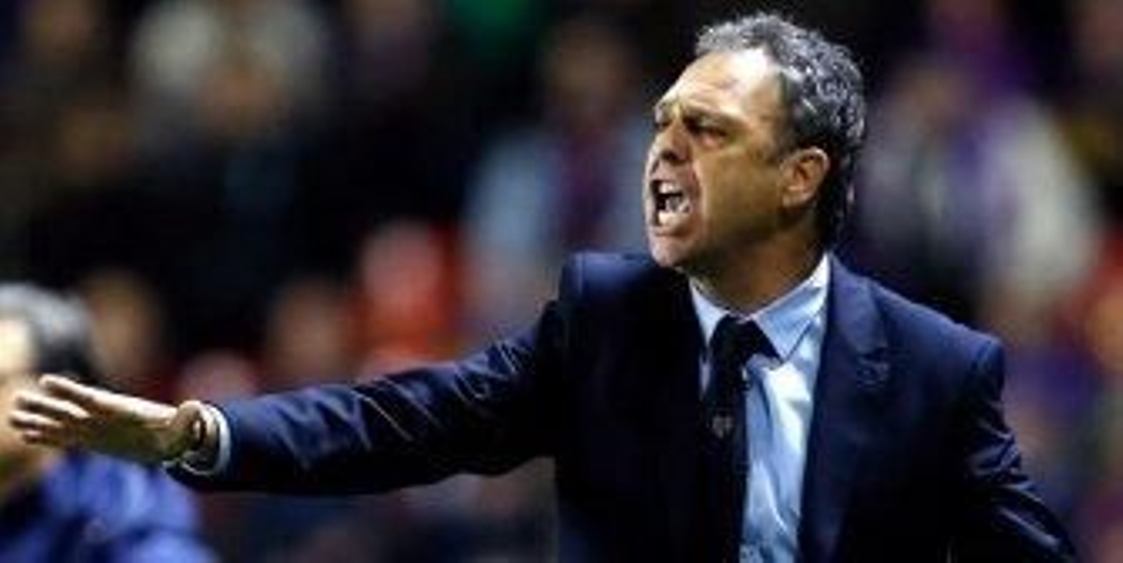 Joaquín Caparrós firma por dos temporadas