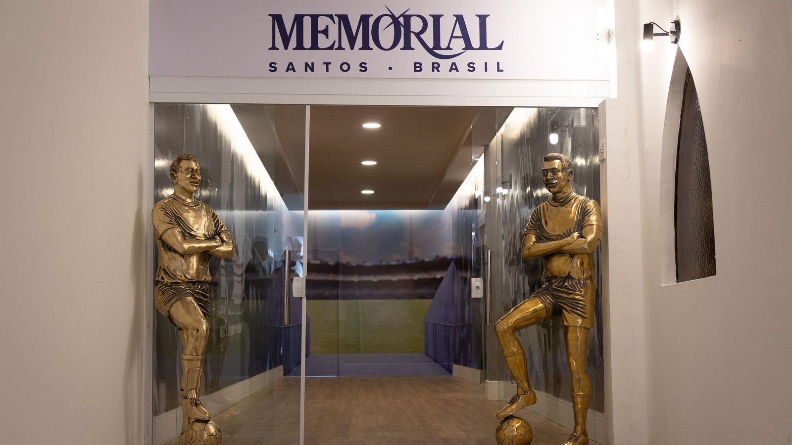 El mausoleo donde fue enterrado Pelé y que podrá ser visitado por los aficionados.