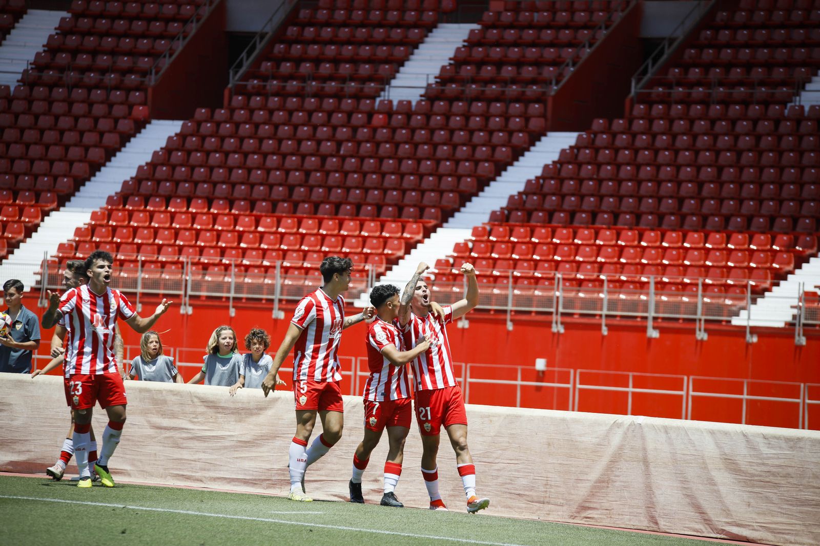 Imágenes del partido entre el Almería B y el Real Jaén