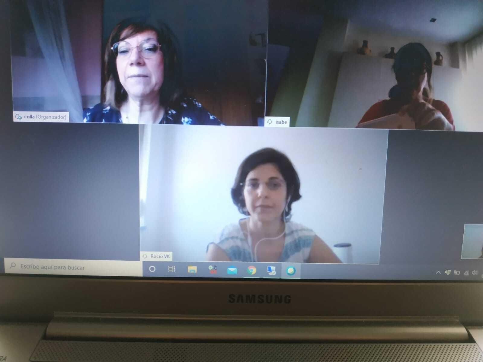 Imagen de la reunión entre la Diputación y la asociación Victoria Kent.