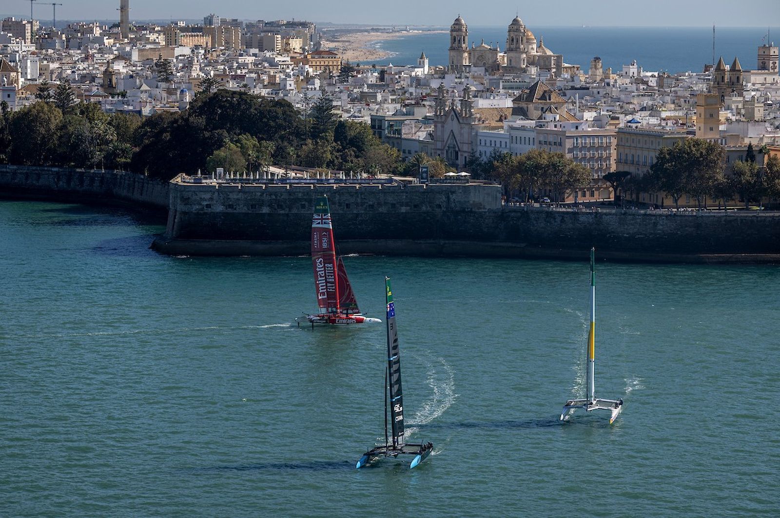 Una de las espectaculares imágenes que dejó tras de sí la celebración de la Sail GP de este 2025.