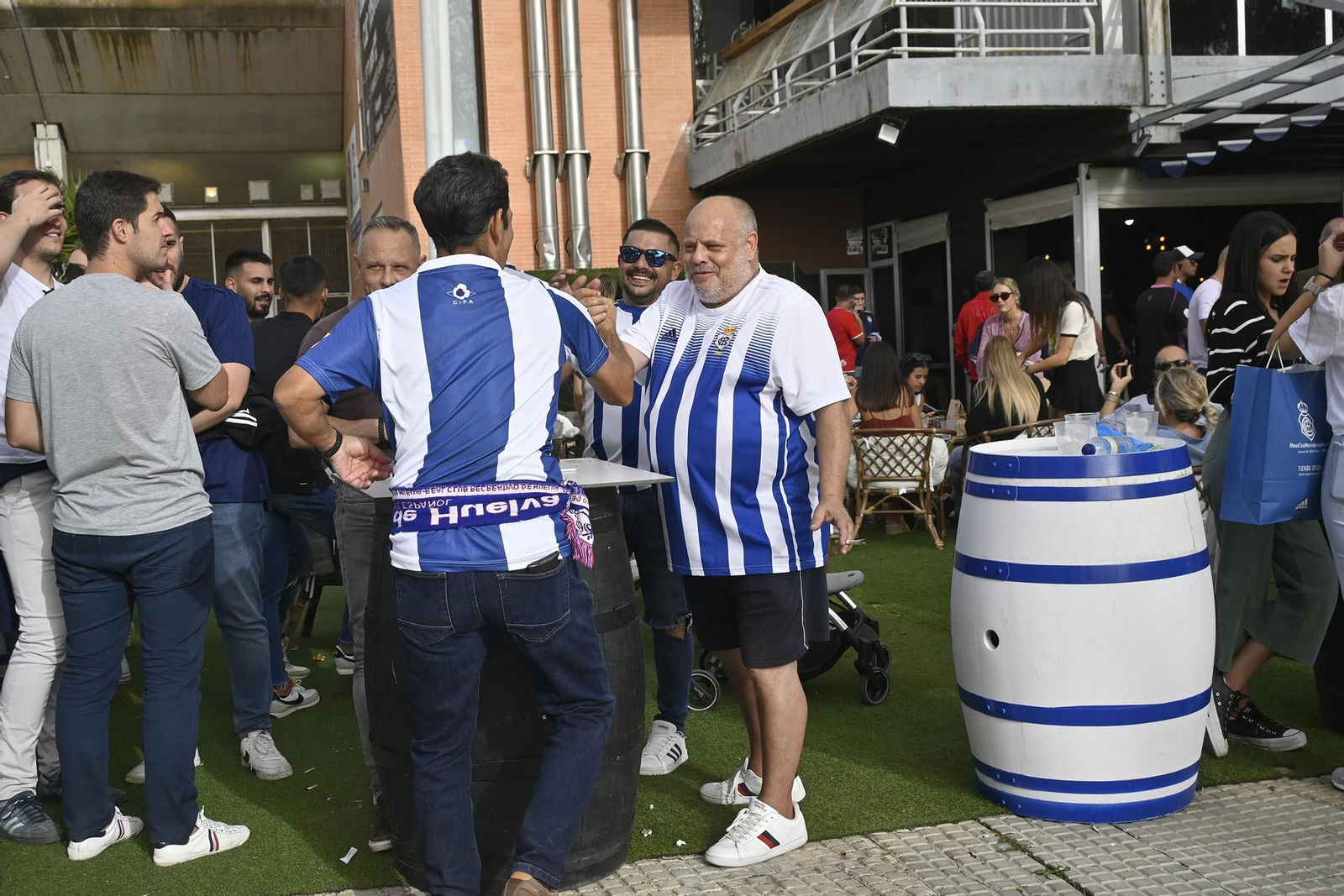 Ambiente del partido del Recreativo de Huelva y el Cádiz FC Mirandilla