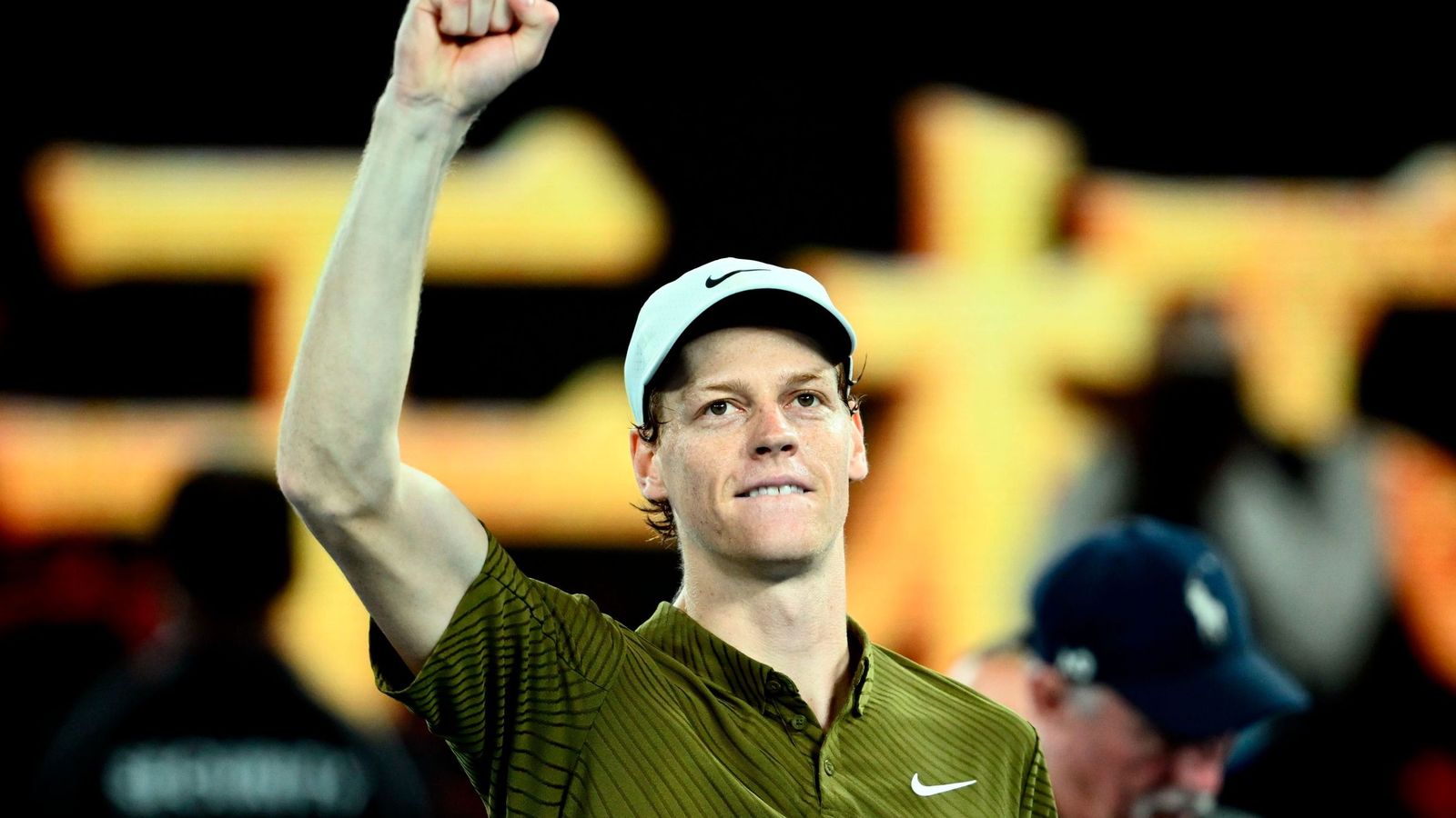 Jannik Sinner celebra el pase a las semifinales