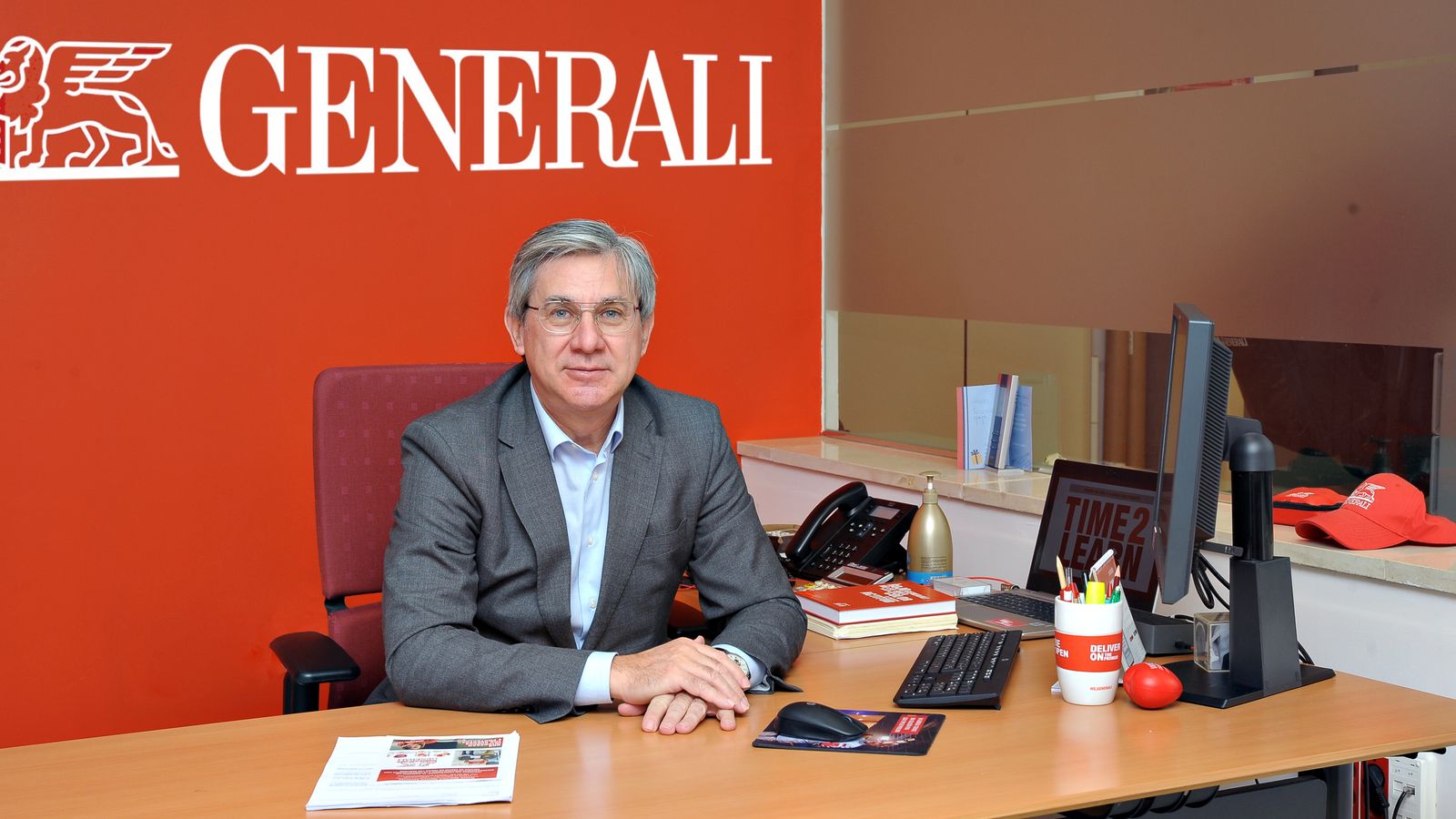 José Rosa de la Rosa, en su oficina.