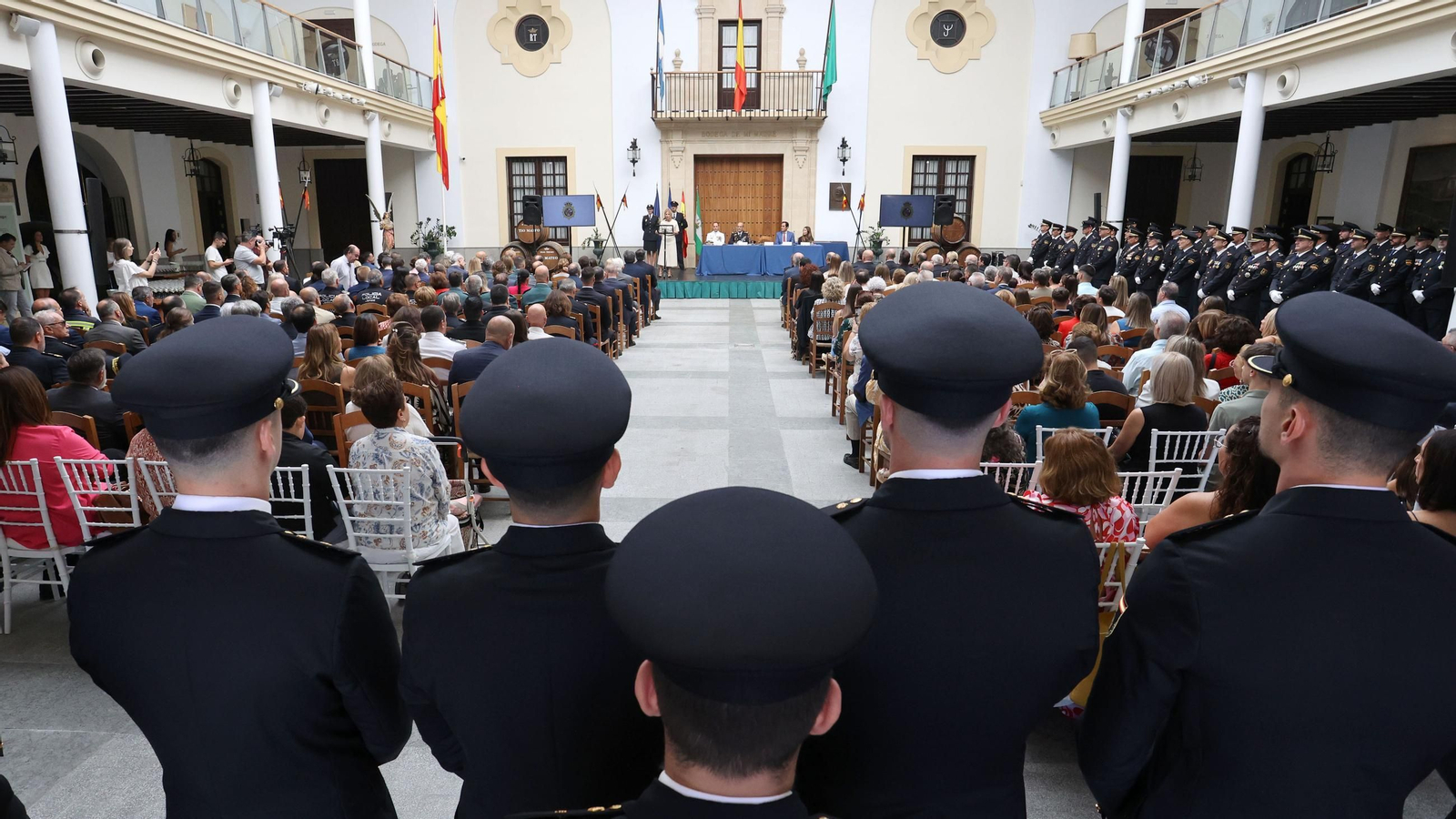 Imágenes del Día de la Policía Nacional en Jerez
