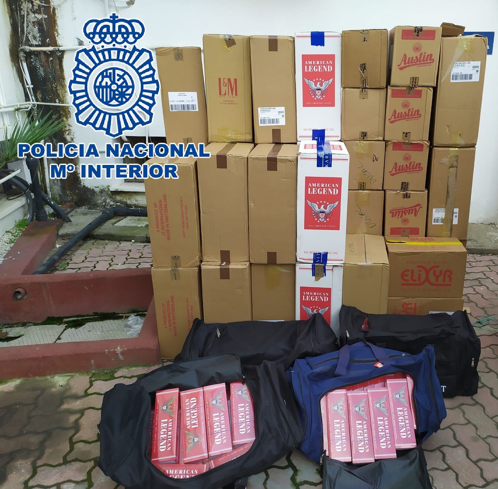 El tabaco intervenido por la Policía Nacional.