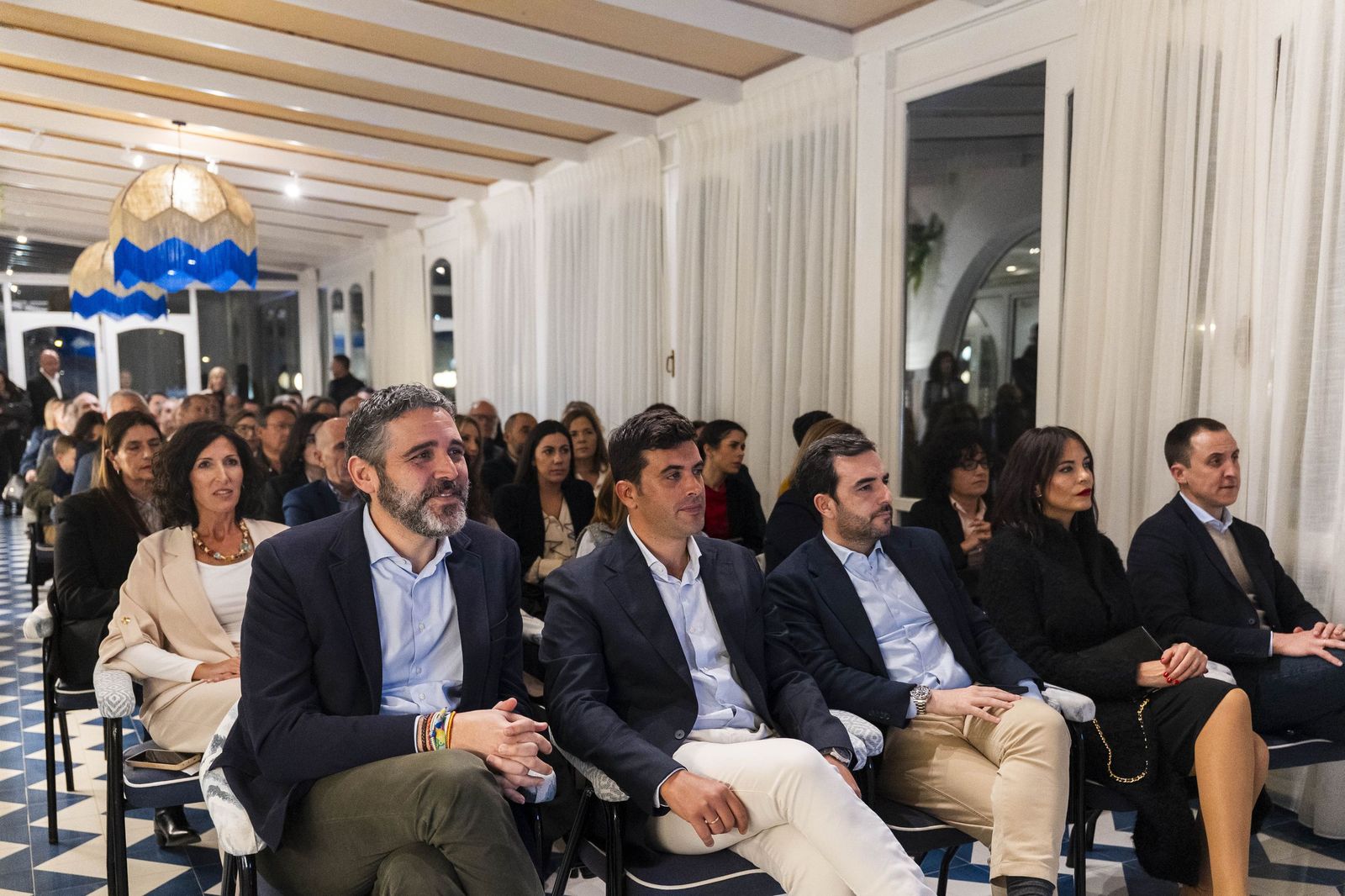 La presentación de 'Mojácar Sostenible' y la entrega del Indalo de Oro a Ricardo Escudero, en imágenes