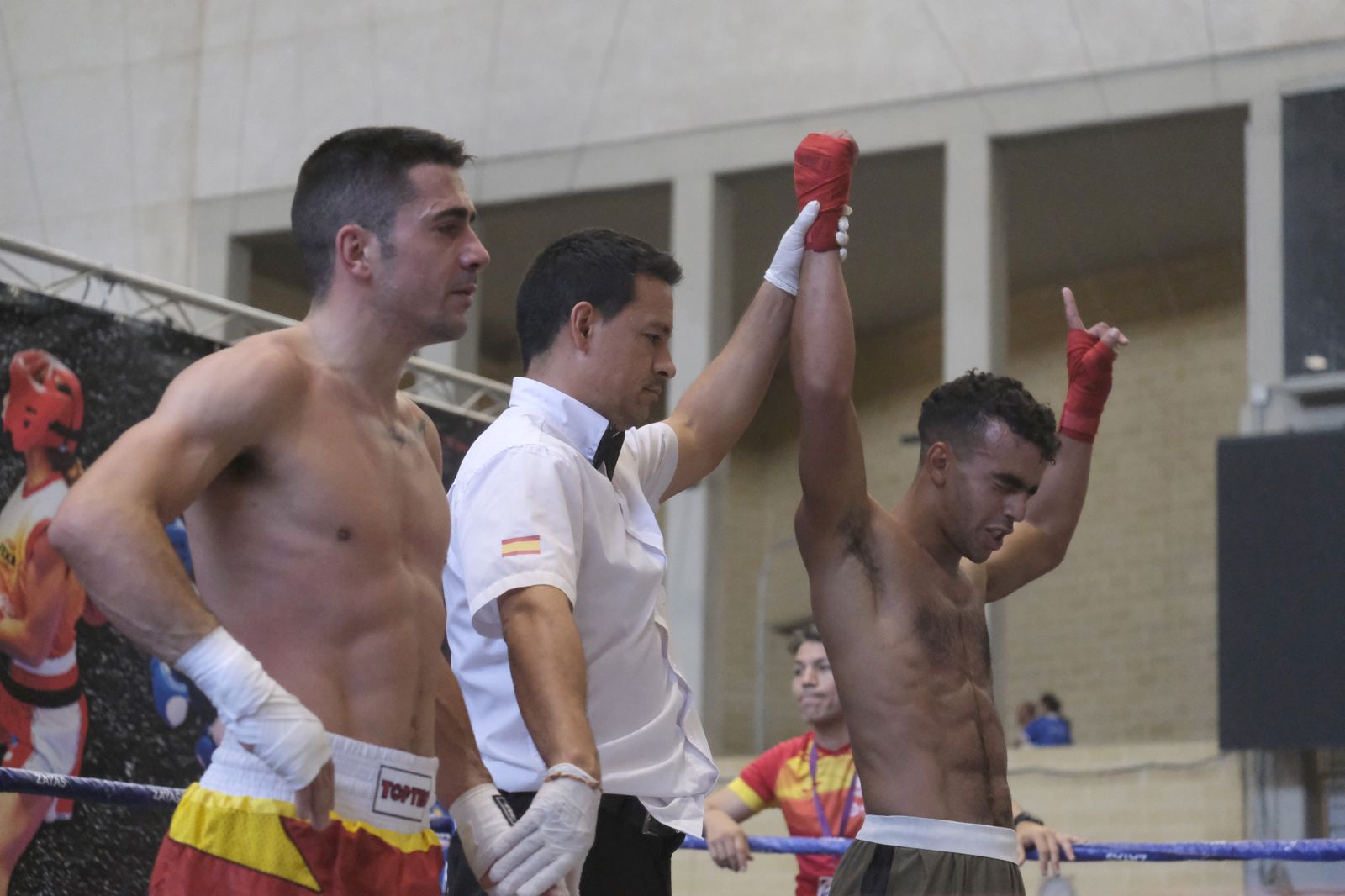Córdoba disfruta del Campeonato de España de kick boxing, en imágenes
