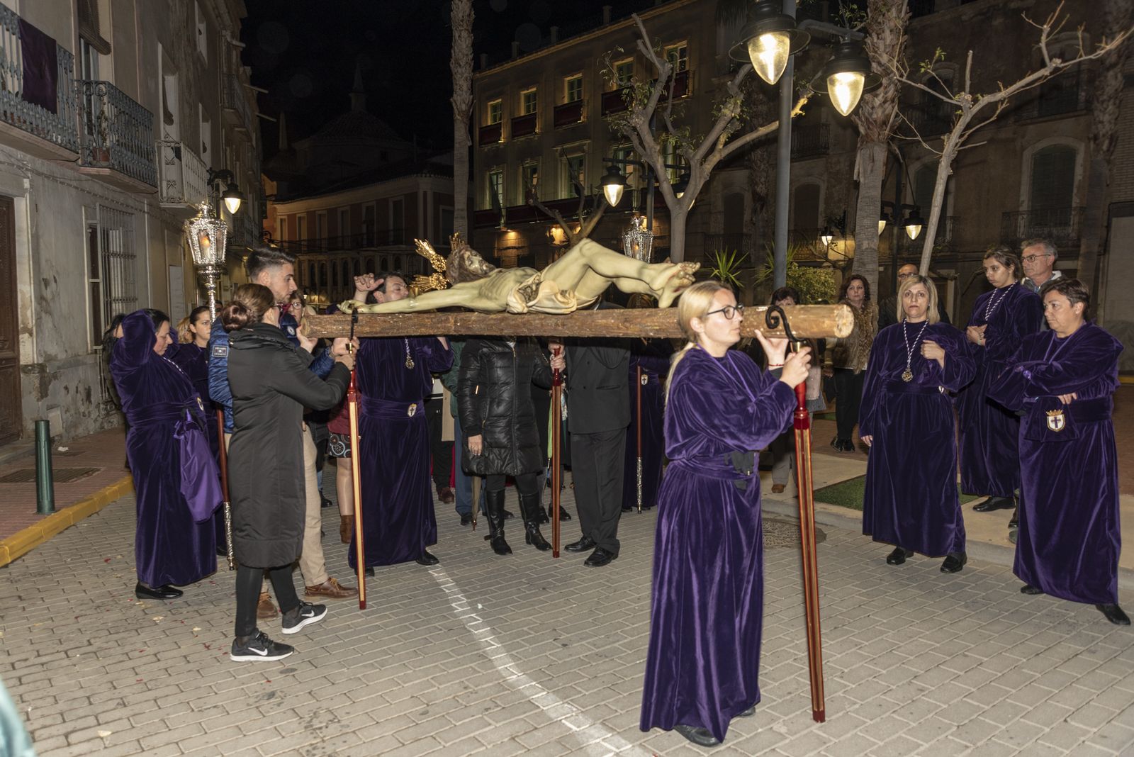Imágenes de la procesión del Jueves Santo en Cuevas