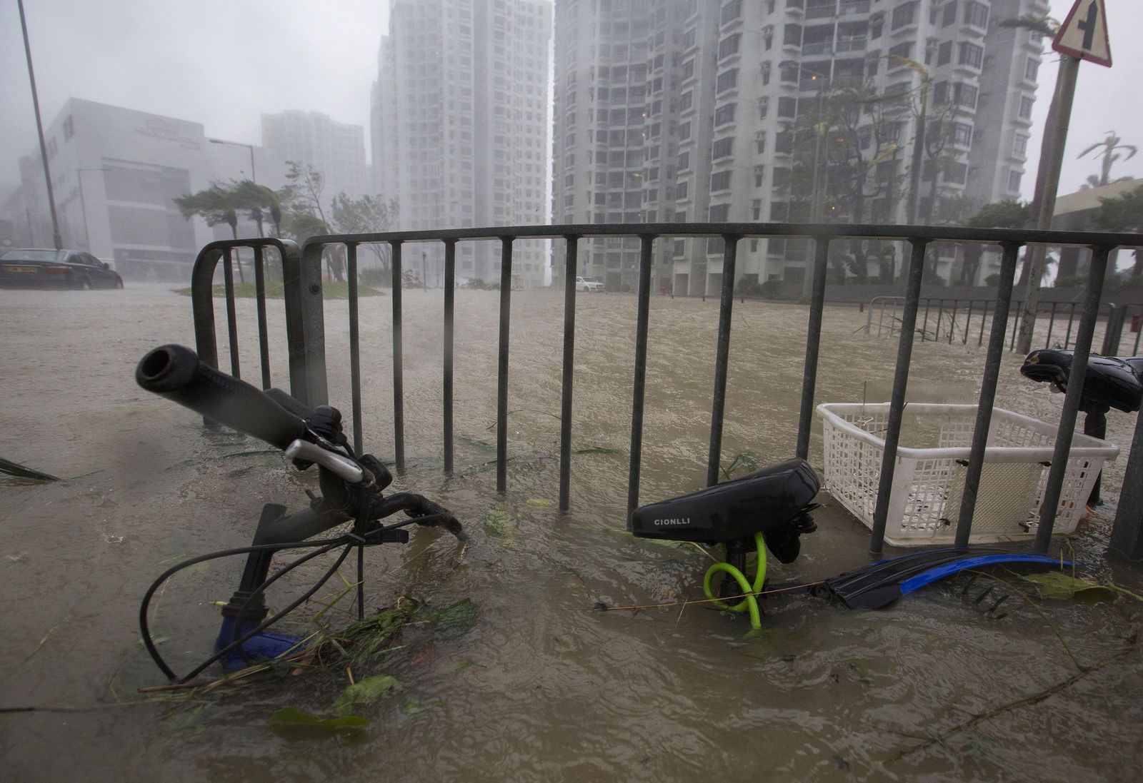 Fotografías del tifón Mangkhut, en Hong Kong