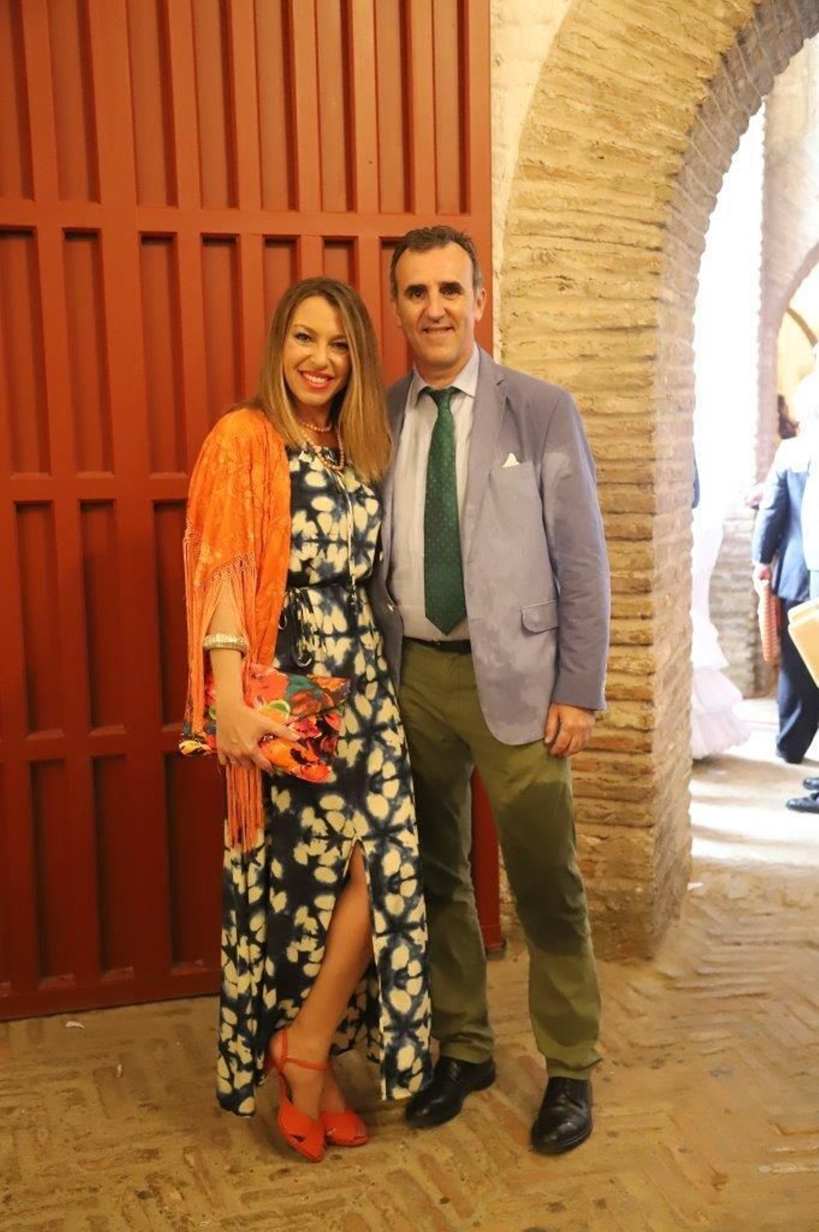 Los famosos y autoridades en los toros el lunes de Feria de Abril